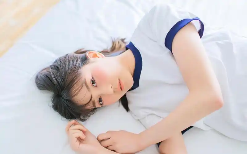 苏秘秘密花园的水乳保湿水质地测评